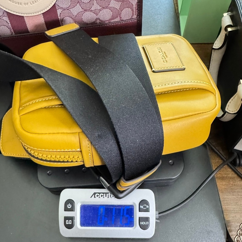 Coach Edge L Pack Small Leather Flax Yellow Sling Bag CM154 Unisex Travel Carry - Picture 9 of 9